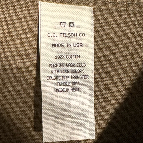 C.C. Filson Wolfpack Bandana, Field Olive NEW - Picture 4 of 4